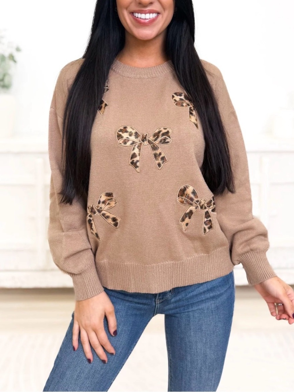 NWOT ADORA Leopard Bow Appliqué sweater